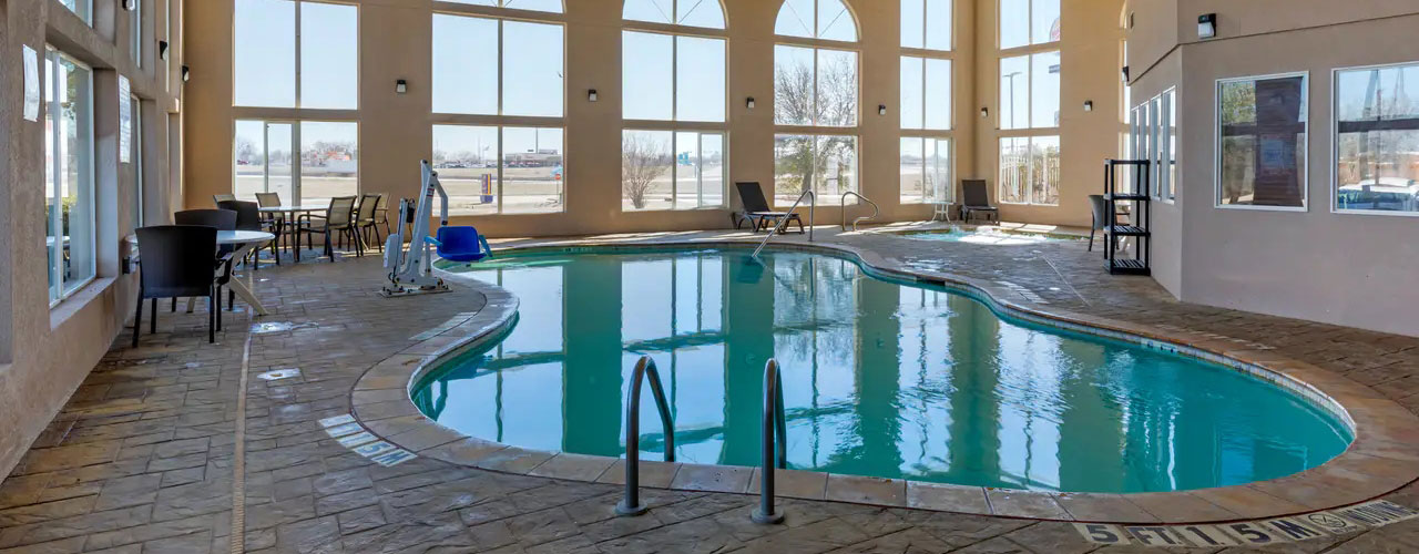 Refreshing Indoor Pool 